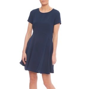Everly Womens Blue Fit and Flare Dress Short Sleeve Drop Waist size Small